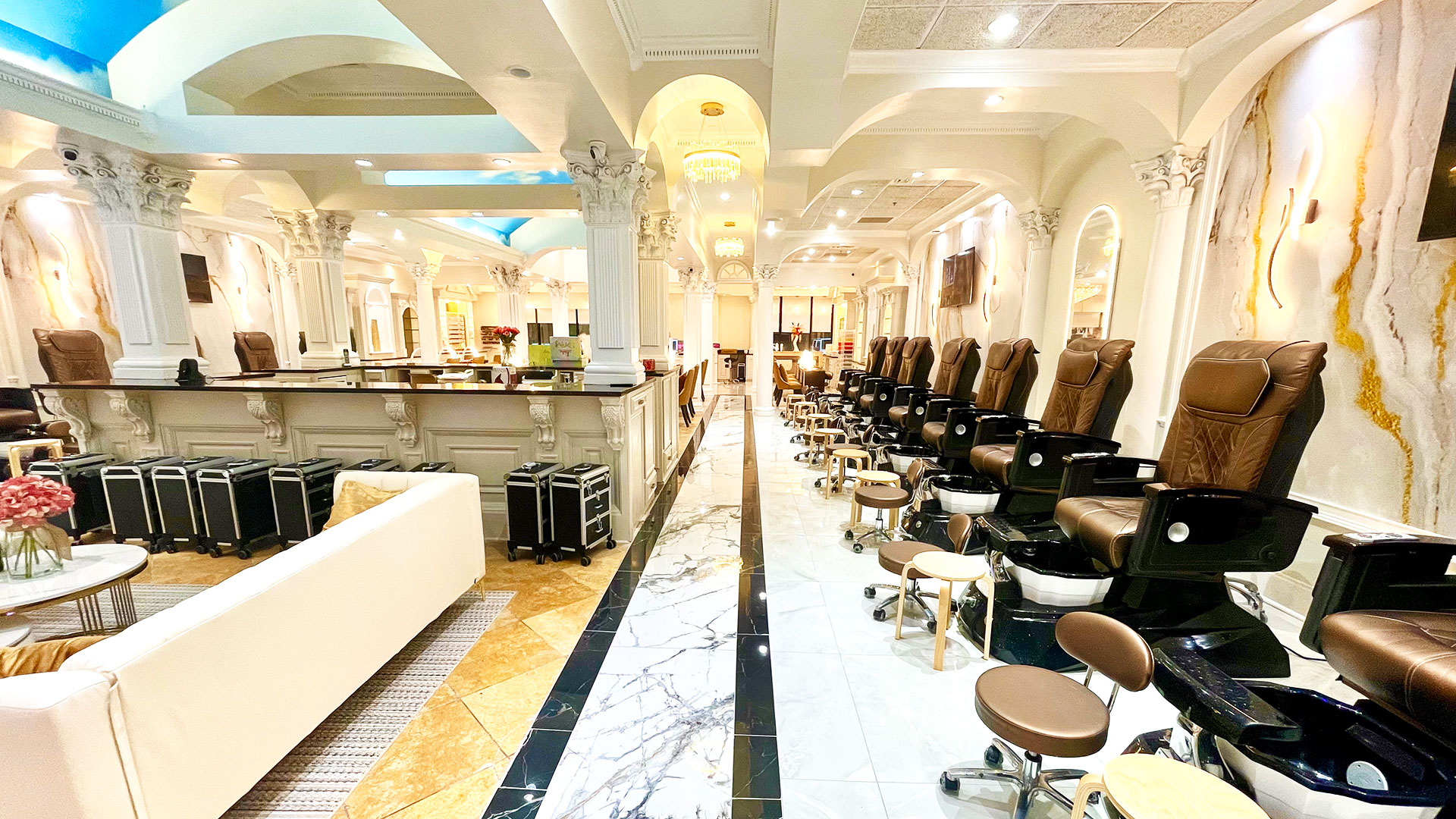 ROYALE' NAILS SPA - JOHNS CREEK